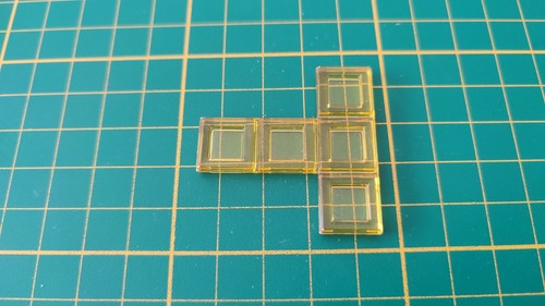 Polyominos jaune pentominos - , en