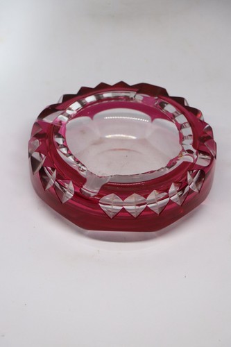Cendrier cristal rouge - en,