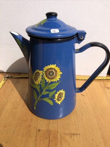 Ancienne cafetière - /,