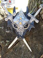 P705-784 A   DRAGON MURAL