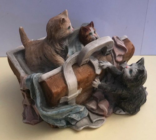 Trio chats joueurs dans - trio, de