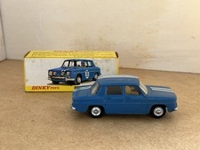 DINKY TOYS 1414 Renault r8 gordini