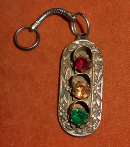 Porte clés ancien - porte-clés, feux
