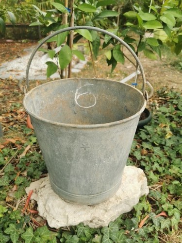 Bassine zinc seau pour cendre - pour,