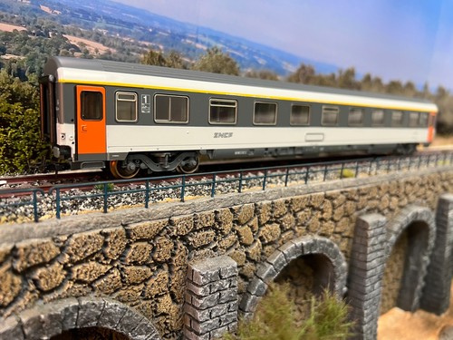 Voiture voyageur corail - , classe