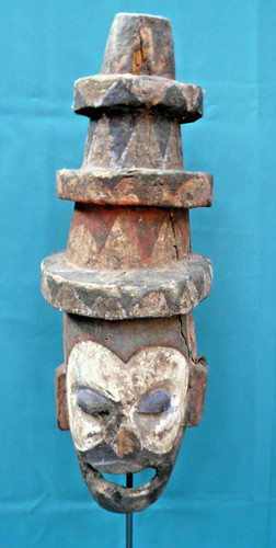 Ancien masque kholuka yaka - yaka, /