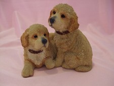 Statue de collection    - 2  CHIOTS  GOLDEN RETRIEVER