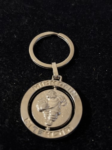 Tres rare porte cles - tres,