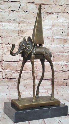 Salvador dali éléphant - dali, avec