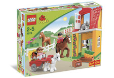 Lego Duplo 4974 les grandes écuries et le concours hippique complète