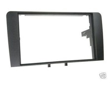 Masque Support Radio Autoradio