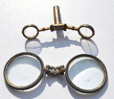 Eléments de loupe binoculaire