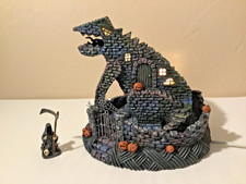Nightmare Before Christmas HV T-Rex House Disney Lighted with COA #A0923
