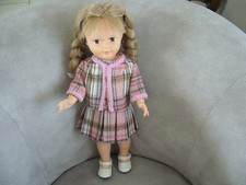 vètement pour poupée Marie