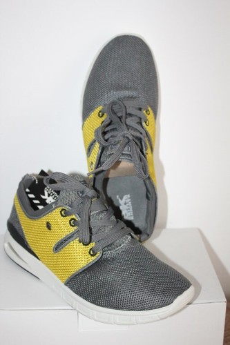 Neuf chaussures sport - chaussures,