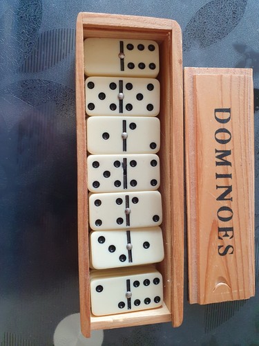 Jeu domino - jeu,