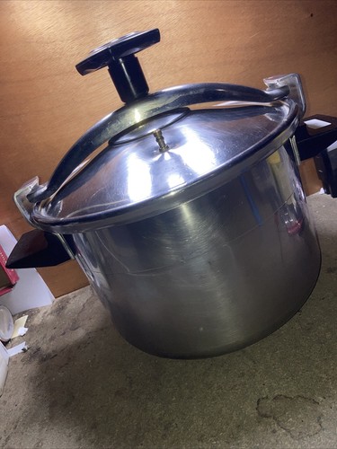 Ancienne cocotte - (d,