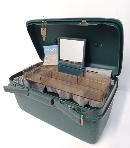 Une vanity voyage - une, coque