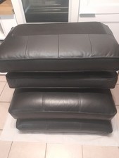 4 COUSSINS EN VERITABLE CUIR