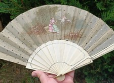 Éventail ancien soie peint XIXe siècle Belle Époque Antique hand-painted fan