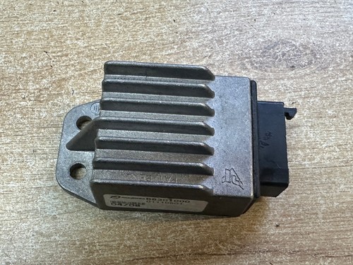 Regulateur neuf origine - un,