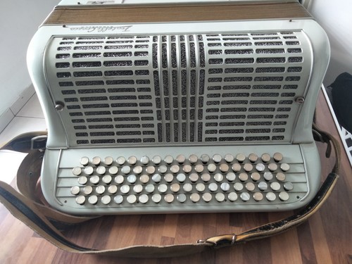 Accordéon chromatique - accordéon,
