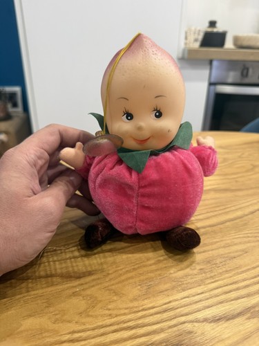 Poupée peluche mundia - poupée,