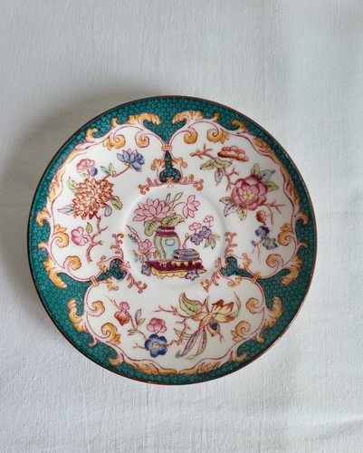 Ancienne soucoupe - ancienne,