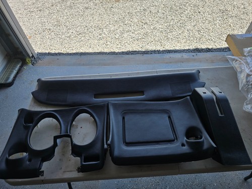 Corvette upper lower dash - c3,