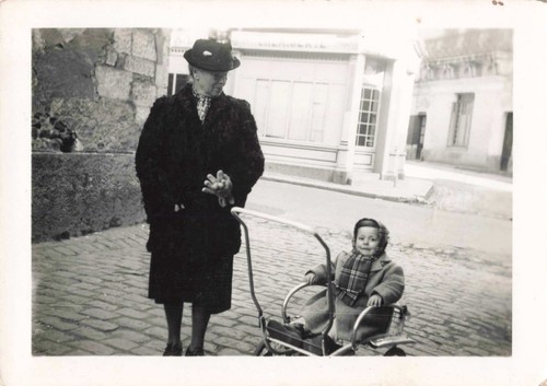 Old 1950 photo elegant - old,