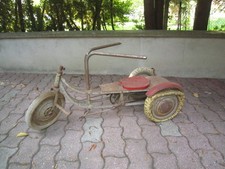 Etoile brand sheet metal cyclorameur. Antique Pedal Car