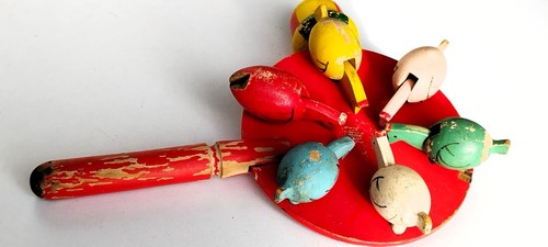 Ancien jouet bois poules - , qui