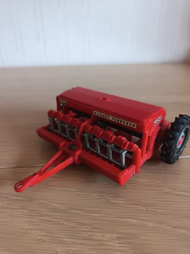 Semoir massey ferguson - semoir,