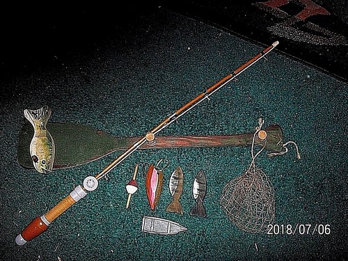 Handmade gone fishing - wall, art