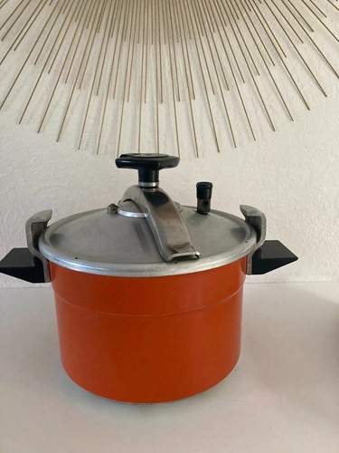 Ancienne cocotte - ancienne,