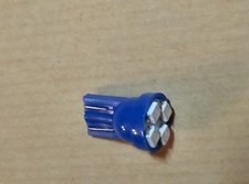 1 ampoule t10 w5w 4 led bleu