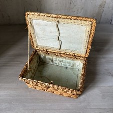 Petite Boîte De Couture