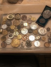 Lots 50 Médailles Jeton