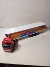 JOAL - VOLVO FH16 GLOBETROTTER XL RED TRUCK WITH JOAL TRAILER - 1/50
