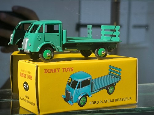 Dinky toys camion - toys,