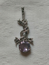 Bijou ancien : pendentif , art déco , pierre , marcassites.