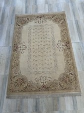 Tapis vintage noué à la main
