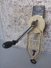Ancienne Râpe Cuisine Reibemaschine à Tambour Avec Manivelle Fer Alexanderwerk