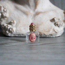 3 cm de haut, Petite bouteille