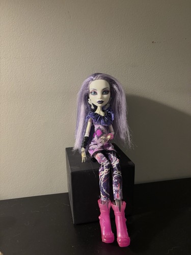Mattel monster high - monster, spectra