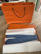 HERMES cravate 100 % Soie -