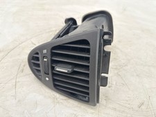 Jaguar X-Type 2002 Grille