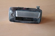 Poignée de porte chromée