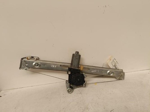 Moteur leve vitre avant droit
