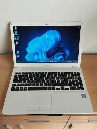 Portable samsung intelcore - pc,